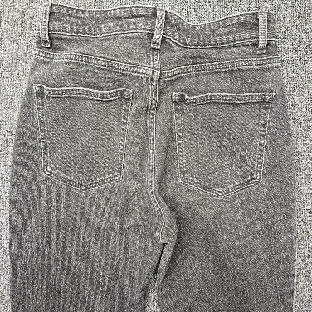 H&M Women’s Jeans 8 Black High Waist Straight Leg Frayed Hem Ankle Denim